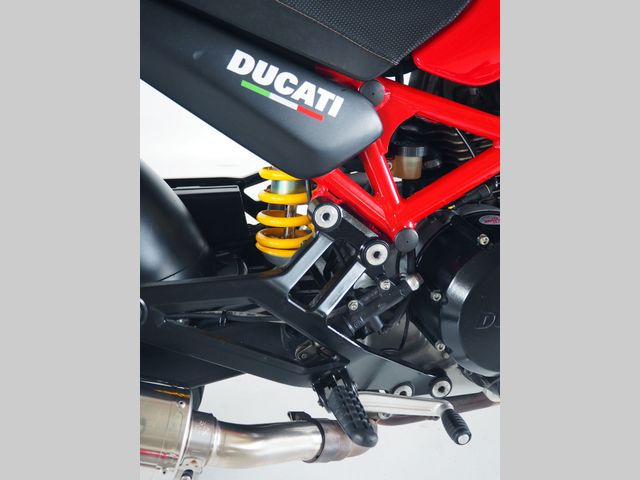 ducati - m-695