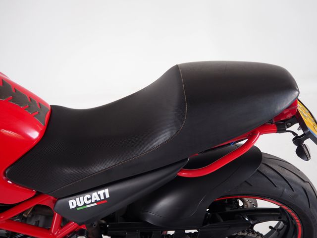 ducati - m-695