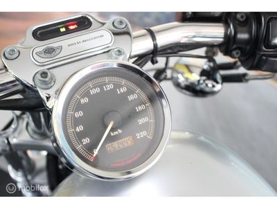 HARLEY-DAVIDSON SPORTSTER CUSTOM  XL 53 C – foto 3