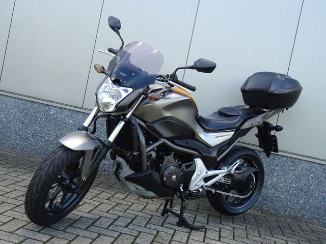 honda - nc-700-s-c-abs