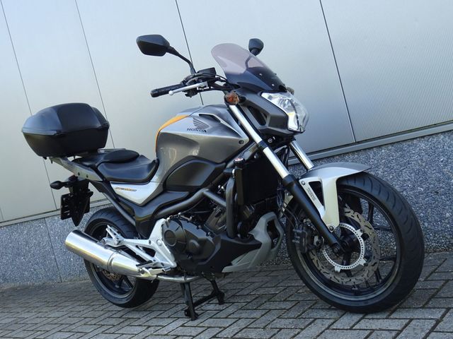 honda - nc-700-s-c-abs