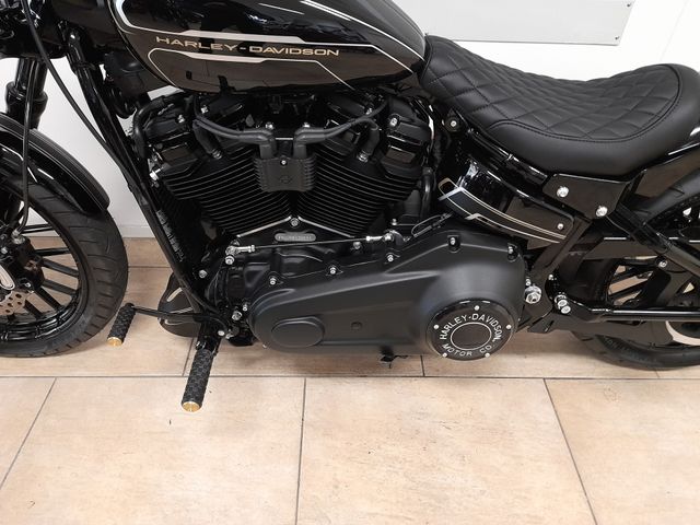 harley-davidson - softail-custom-fxst