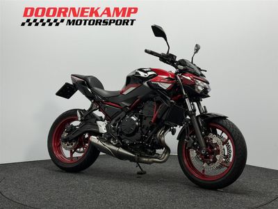 KAWASAKI Z650 – foto 2