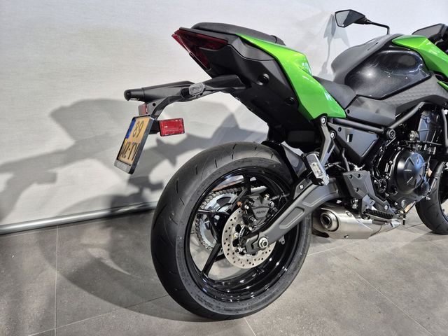 kawasaki - z650-s