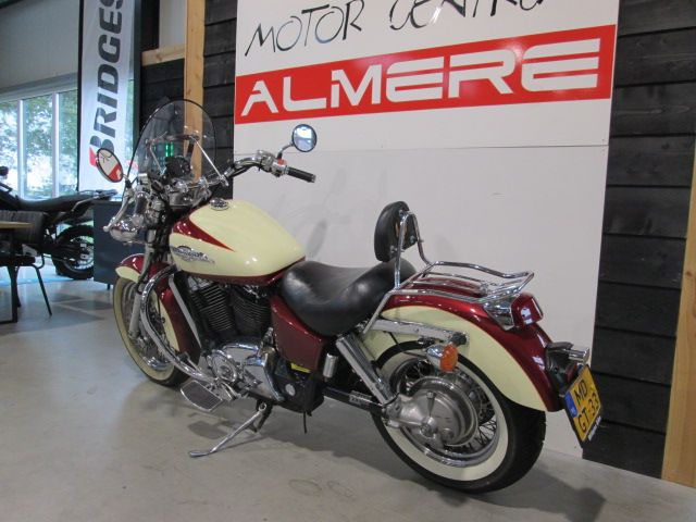 honda - vt-1100-c2-shadow