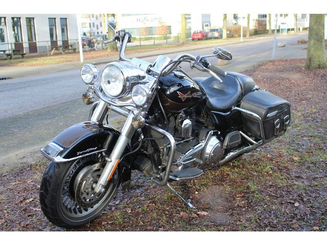 harley-davidson - road-king-flhr