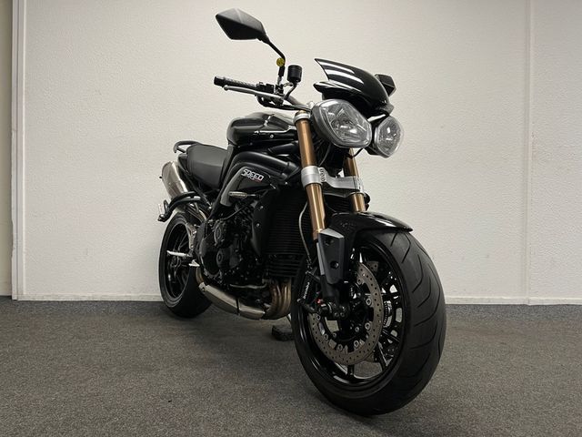 triumph - speed-triple-1050-abs