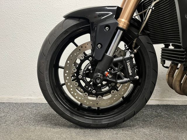 triumph - speed-triple-1050-abs