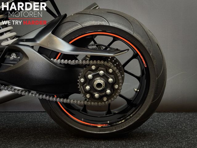 ktm - 1290-super-duke-r