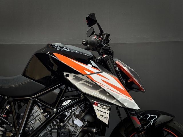 ktm - 1290-super-duke-r
