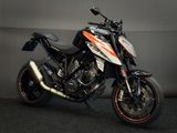 KTM 1290 SUPER DUKE R