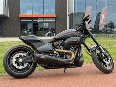 HARLEY-DAVIDSON SOFTAIL SPECIAL FXDRS 114 – foto 3