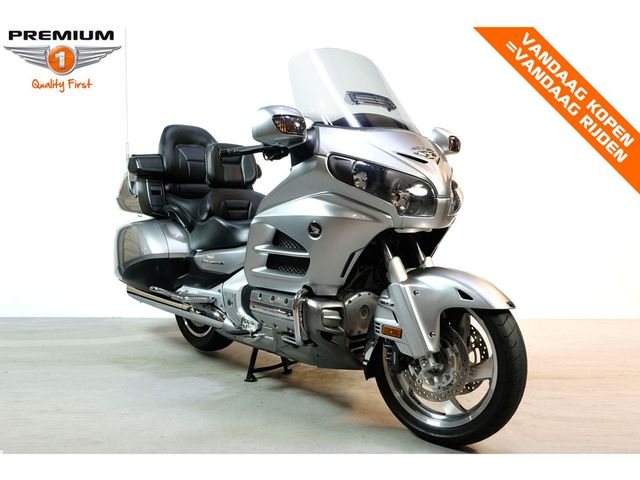 honda - gl-1800-goldwing