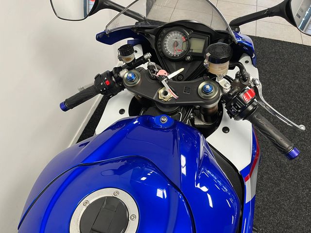 suzuki - gsx-r-1000