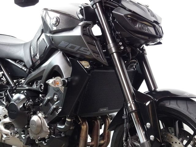 yamaha - mt-09-abs