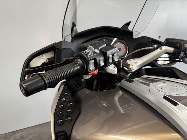 bmw - r-1200-rt
