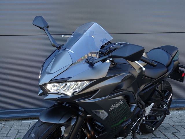 kawasaki - ninja-650