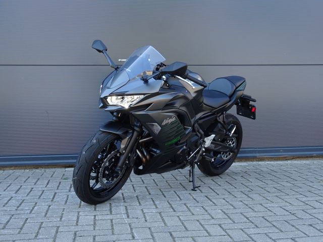 kawasaki - ninja-650