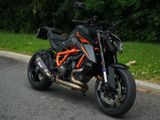 KTM 1390 SUPER DUKE R EVO