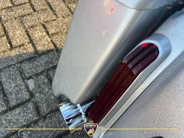 harley-davidson - street-glide-cvo-flhxse