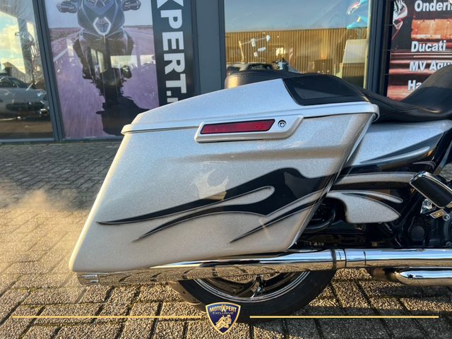 harley-davidson - street-glide-cvo-flhxse