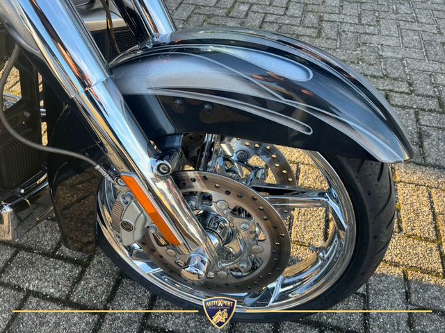 harley-davidson - street-glide-cvo-flhxse