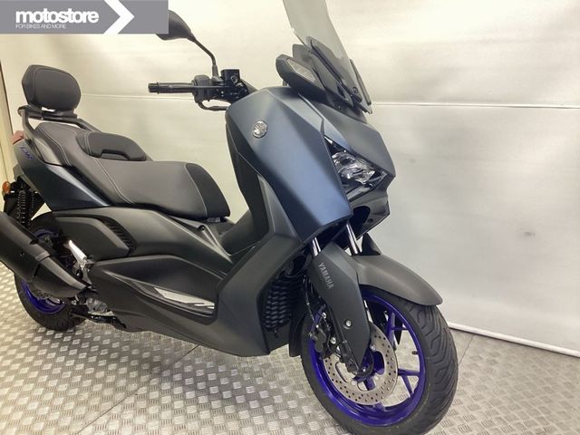 yamaha - x-max-300-abs