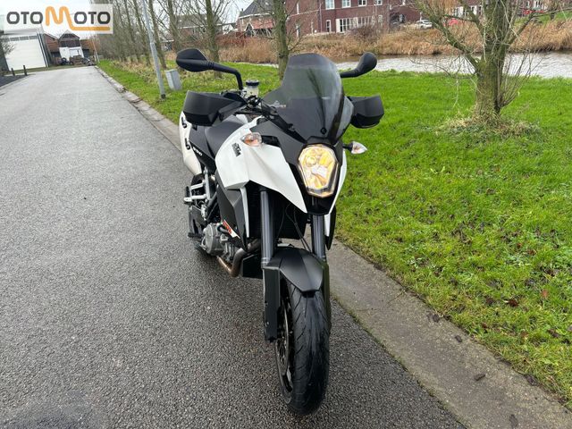 ktm - 990-supermoto-t
