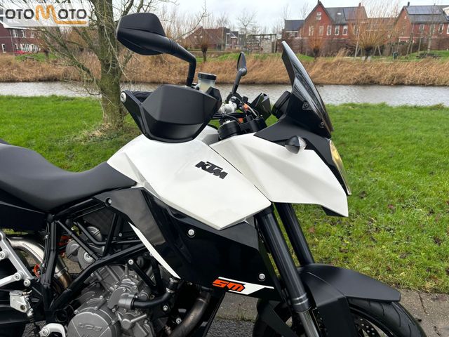 ktm - 990-supermoto-t