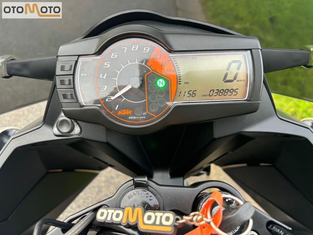 ktm - 990-supermoto-t