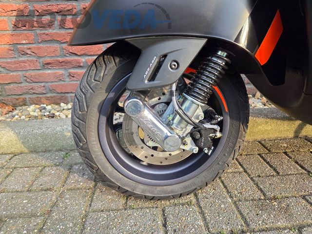 vespa - gts-supersport-310