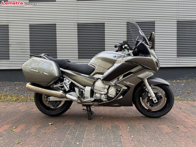 yamaha - fjr-1300