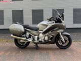 YAMAHA FJR 1300