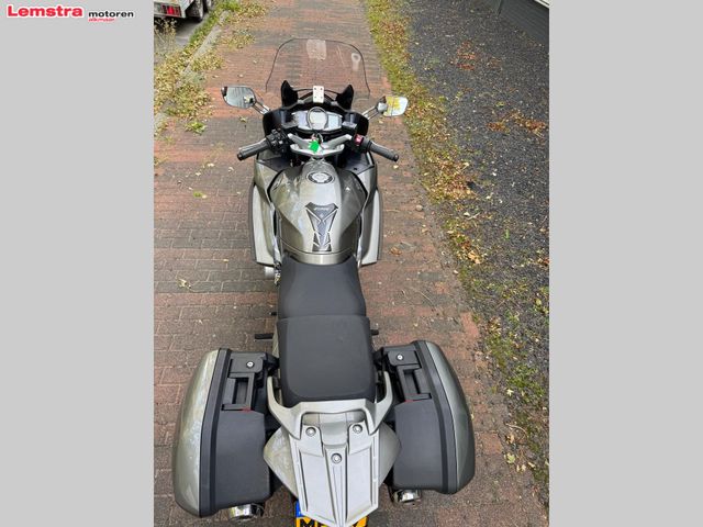 yamaha - fjr-1300