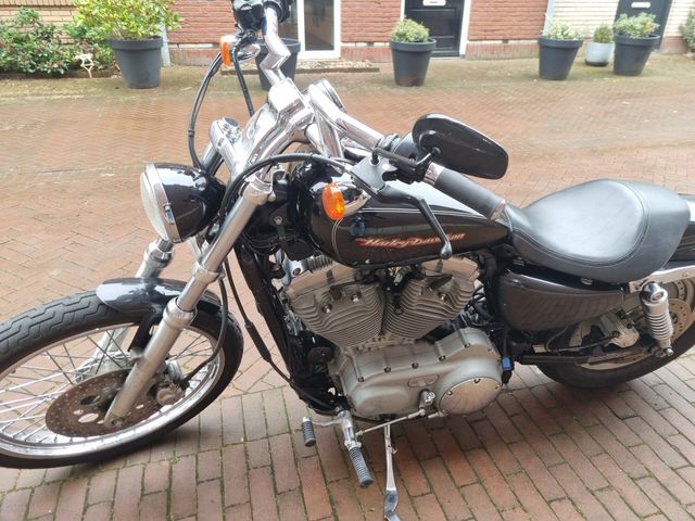 harley-davidson - sportster-custom-xl-883-c