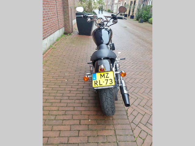 harley-davidson - sportster-custom-xl-883-c