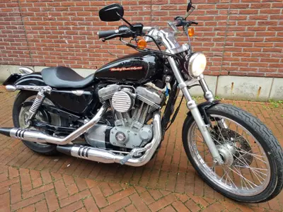HARLEY-DAVIDSON SPORTSTER CUSTOM XL 883 C – foto 4