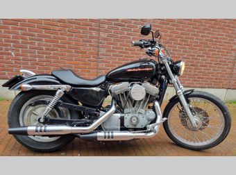 Harley-Davidson Sportster Custom XL 883 C 2006 occasion