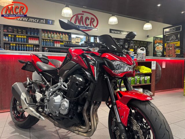 kawasaki - z900