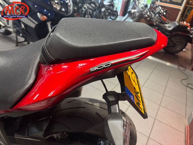 kawasaki - z900