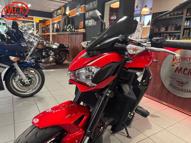 kawasaki - z900