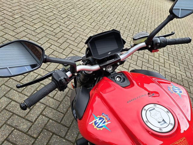 mv-agusta - brutale-800-eas