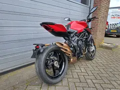 MV Agusta Brutale 800 R Rosso EAS 2024 occasion – foto 4 van 15