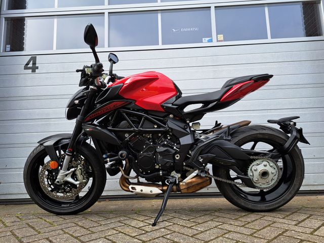 mv-agusta - brutale-800-eas