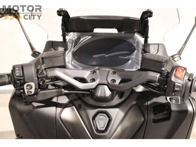 yamaha - tmax-560