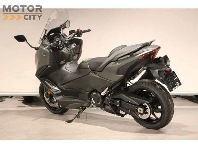 yamaha - tmax-560