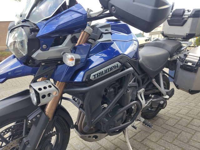 triumph - tiger-explorer
