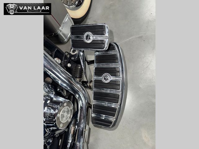 harley-davidson - heritage-softail-classic-flstc