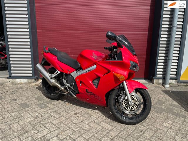 honda - vfr-800-fi