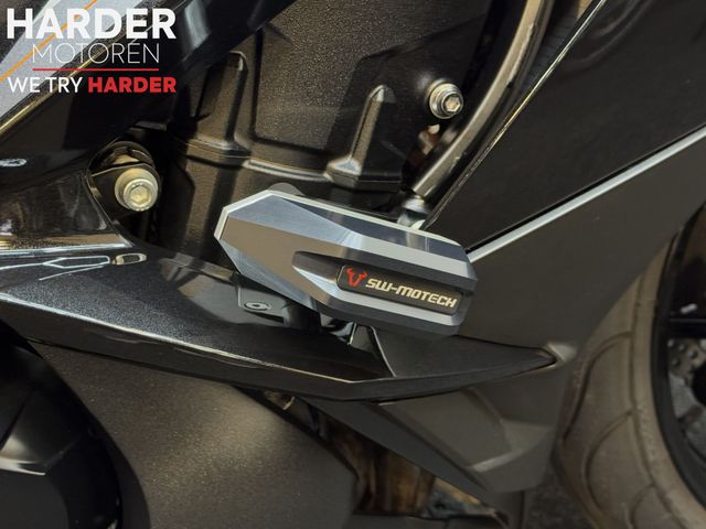 kawasaki - z-1000-sx